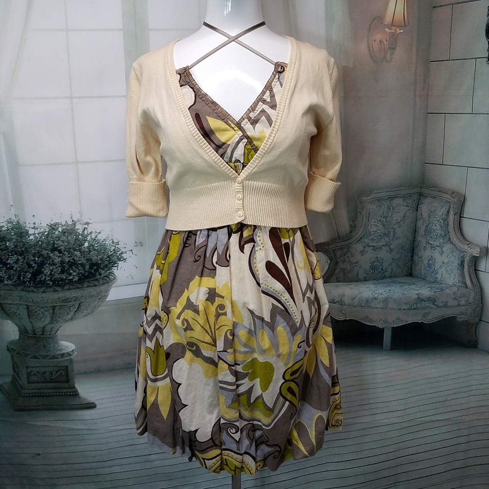 Speed control dress & sweater sz. Large